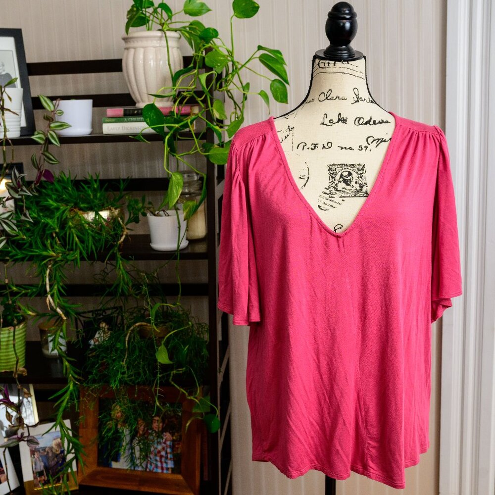 Anthro Bordeaux Sidonie Flutter Sleeve Top